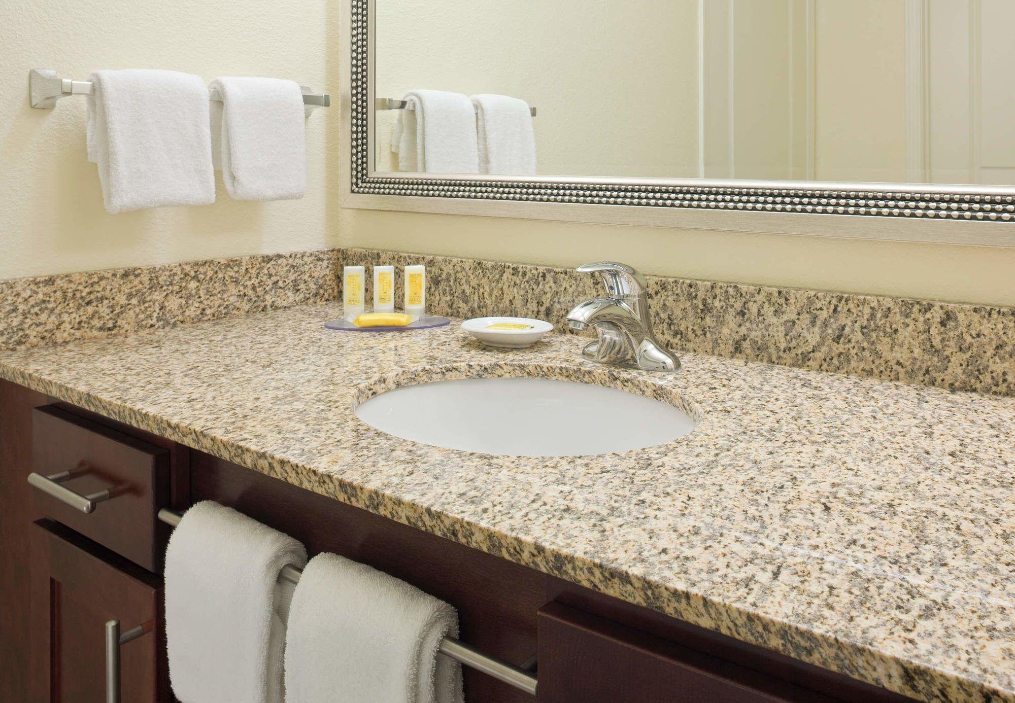 Residence Inn By Marriott Lincoln South Экстерьер фото