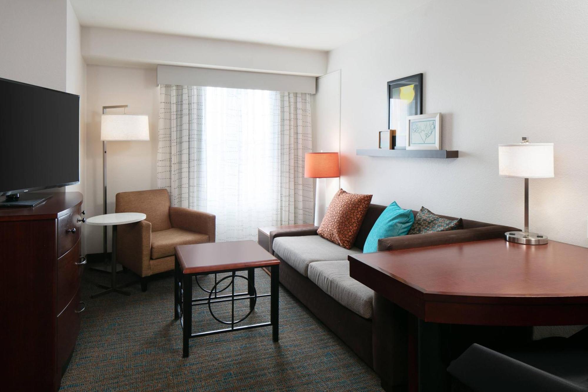 Residence Inn By Marriott Lincoln South Экстерьер фото