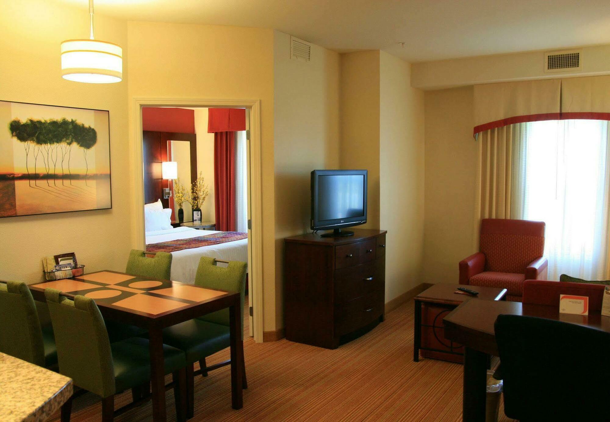 Residence Inn By Marriott Lincoln South Экстерьер фото